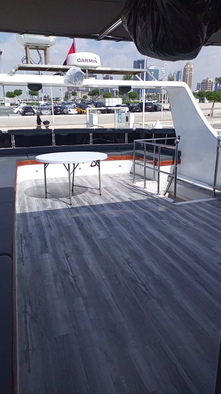 Ahira gallery image 2