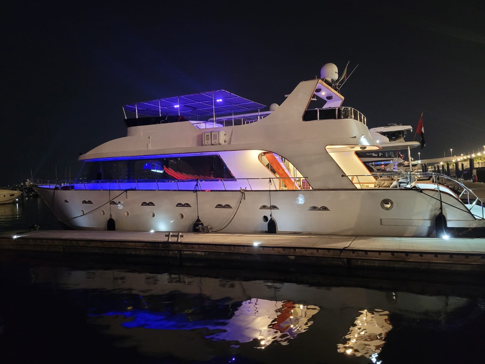 Ahira yacht in Dubai Marina